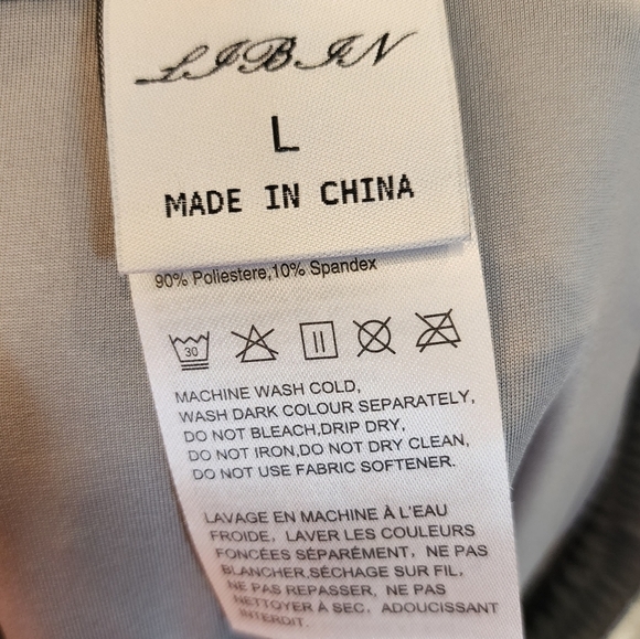 NWT Libin skort. Stretch waist. Pockets. Women's size Large. Upf 50+. Waterproof - Picture 2 of 16